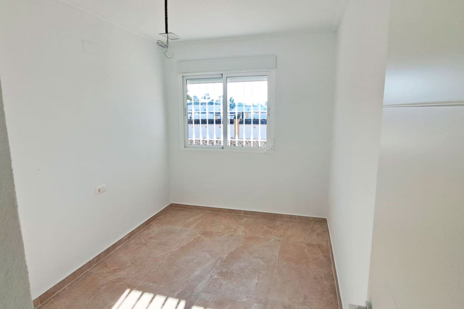 Wiederverkauf - Finca / Ländliches Wohnhaus - Catral