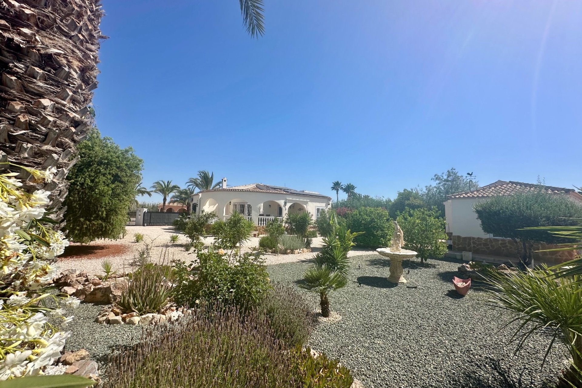 Wiederverkauf - Finca / Ländliches Wohnhaus - Catral
