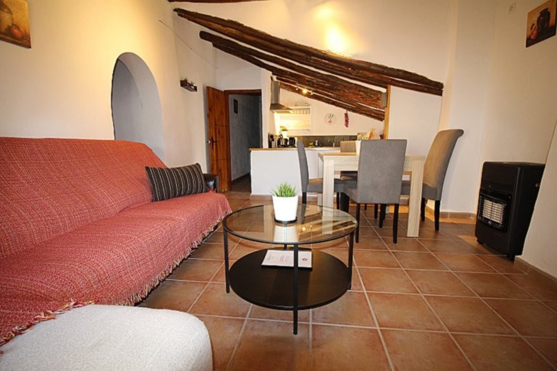 Wiederverkauf - Finca / Ländliches Wohnhaus - Cehegin