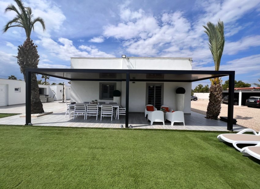 Wiederverkauf - Finca / Ländliches Wohnhaus - Elche - La Marina