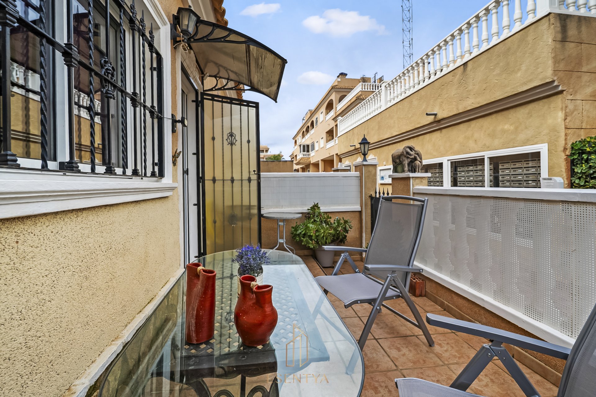 Wiederverkauf - Finca / Ländliches Wohnhaus - Orihuela Costa - Villamartín