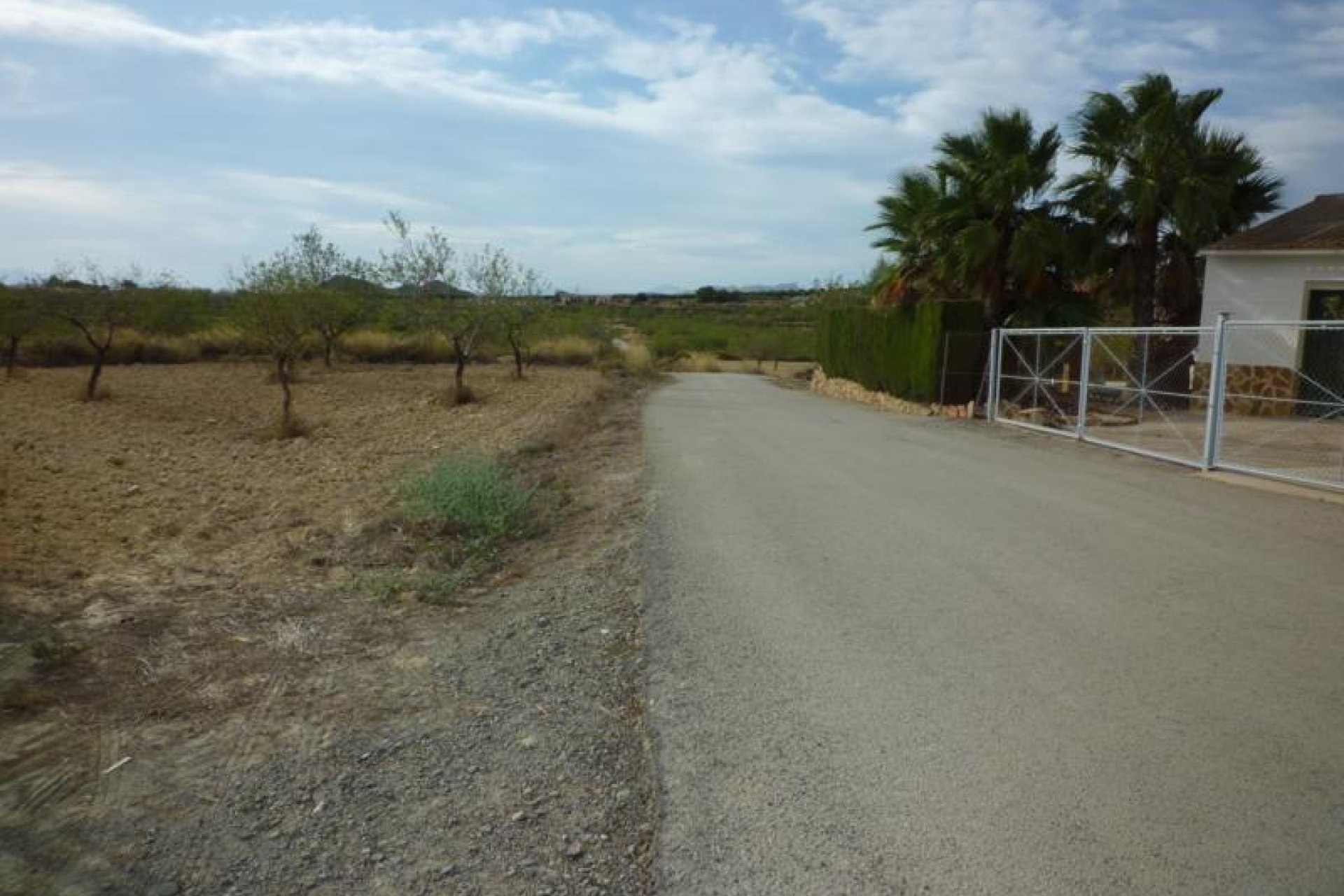 Wiederverkauf - Finca / Ländliches Wohnhaus - Orihuela - Desamparados-Hurchillo-Torremendo