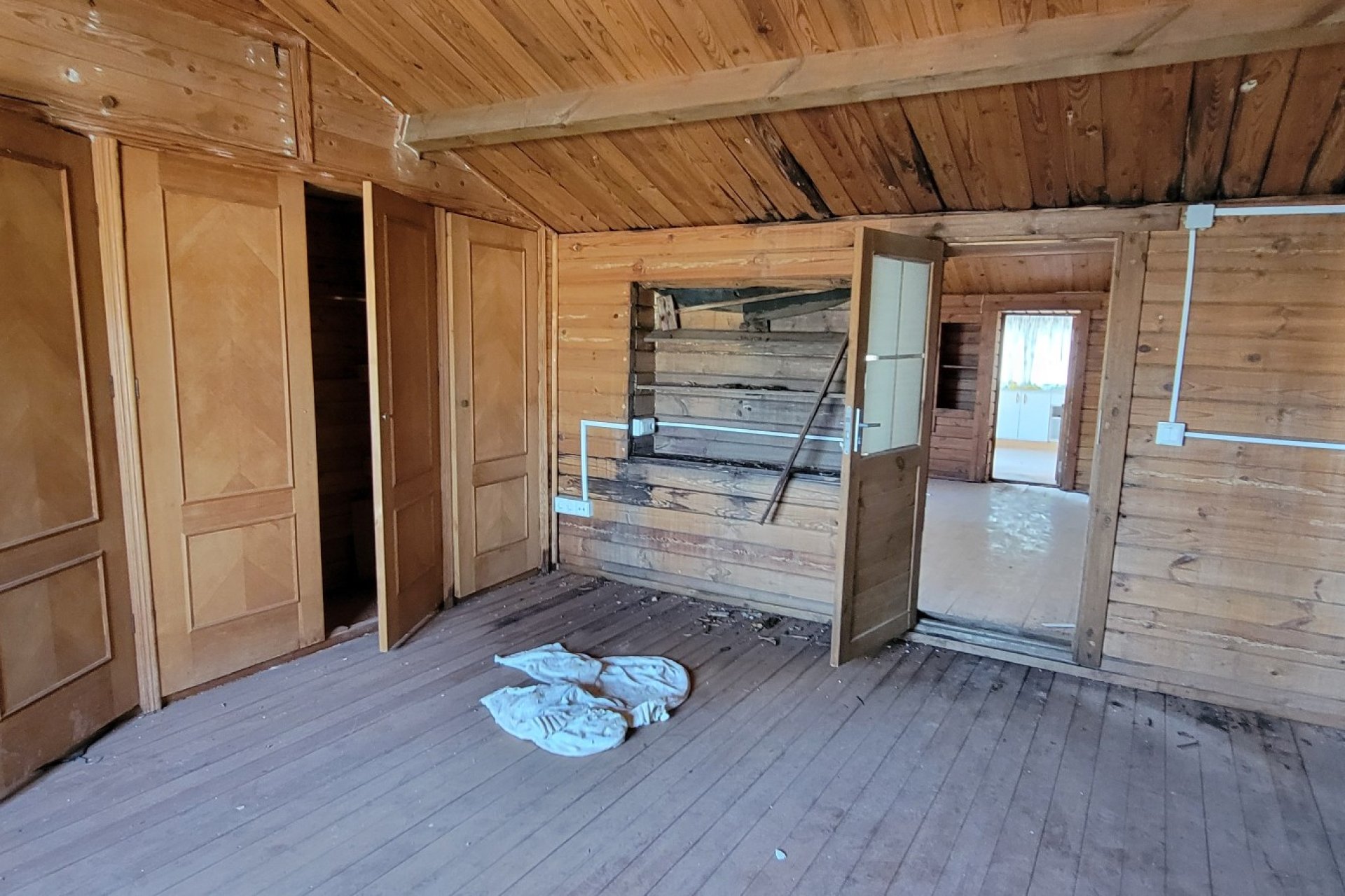 Wiederverkauf - Finca / Ländliches Wohnhaus - Torremendo