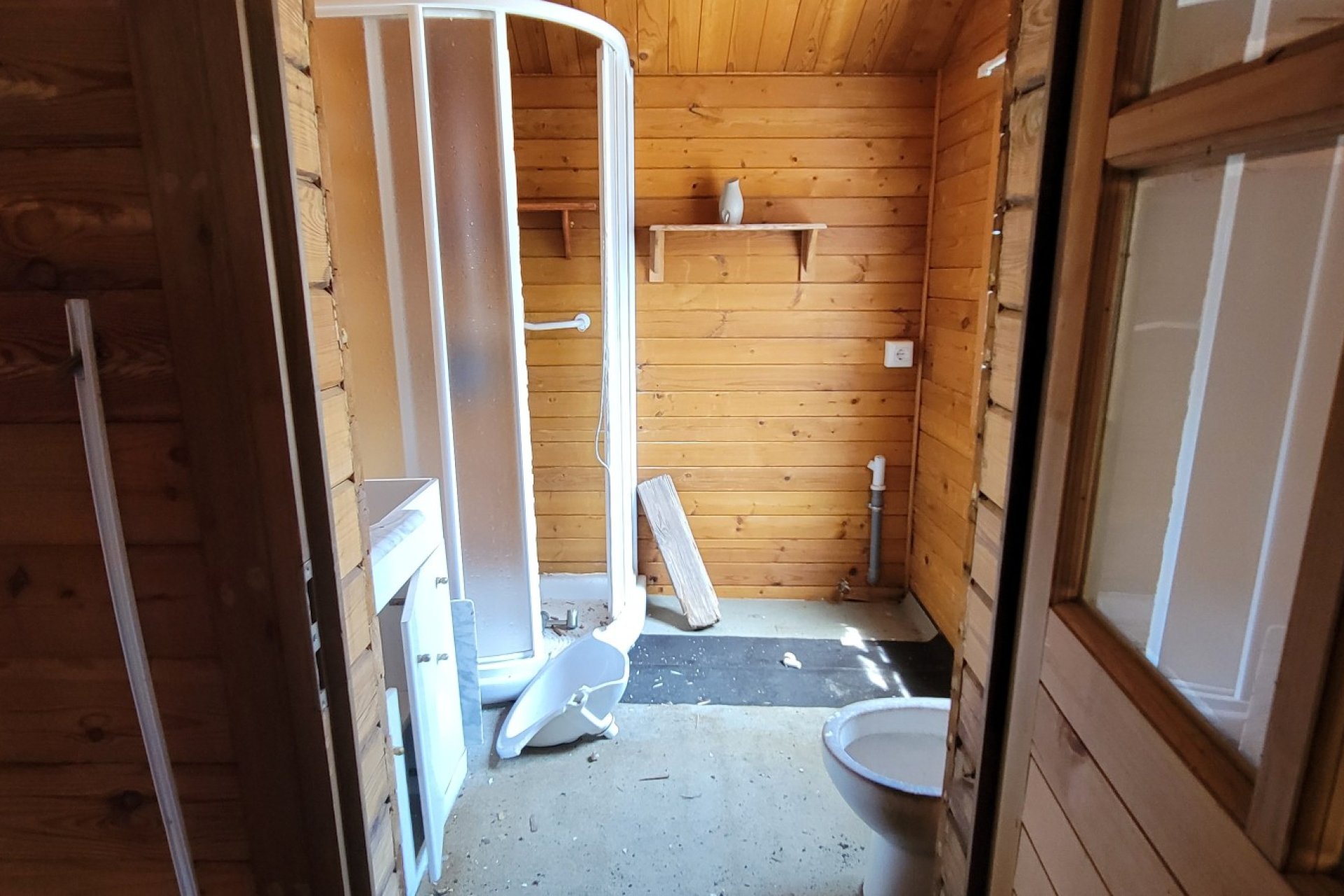 Wiederverkauf - Finca / Ländliches Wohnhaus - Torremendo