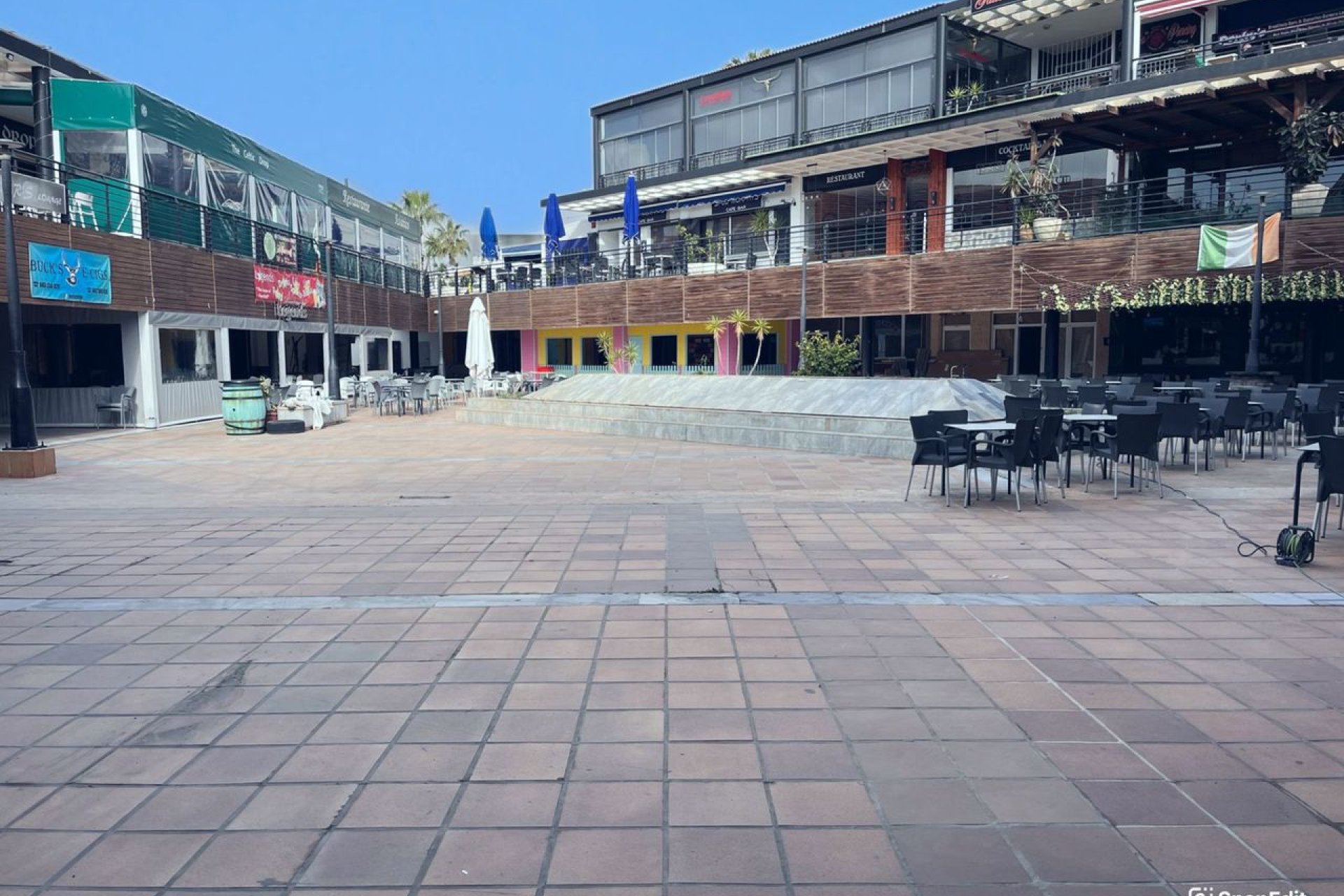 Wiederverkauf - Kommerziell - Playa Flamenca