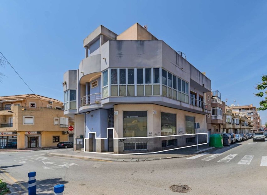 Wiederverkauf - Kommerziell - Torrevieja - Nueva Torrevieja - Aguas Nuevas