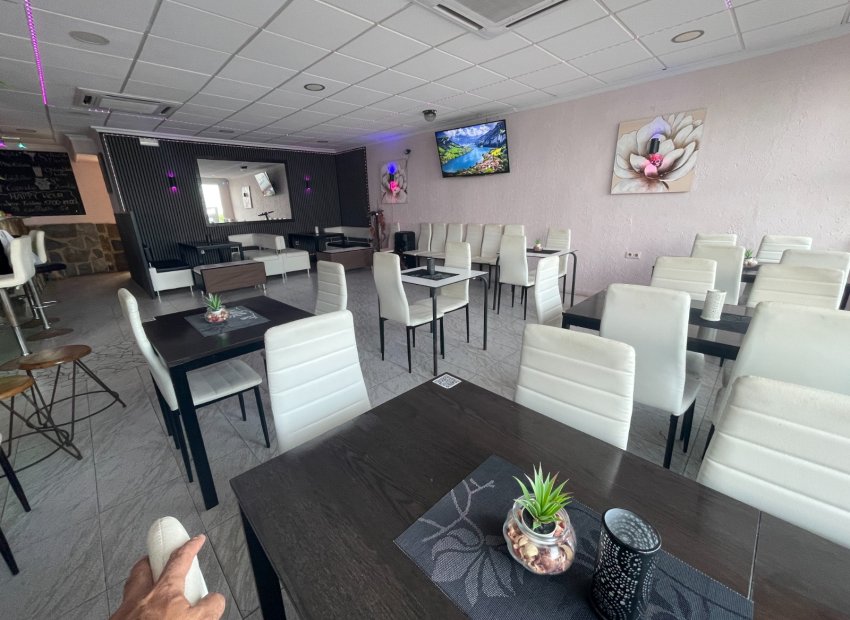 Wiederverkauf - Kommerziell - Torrevieja