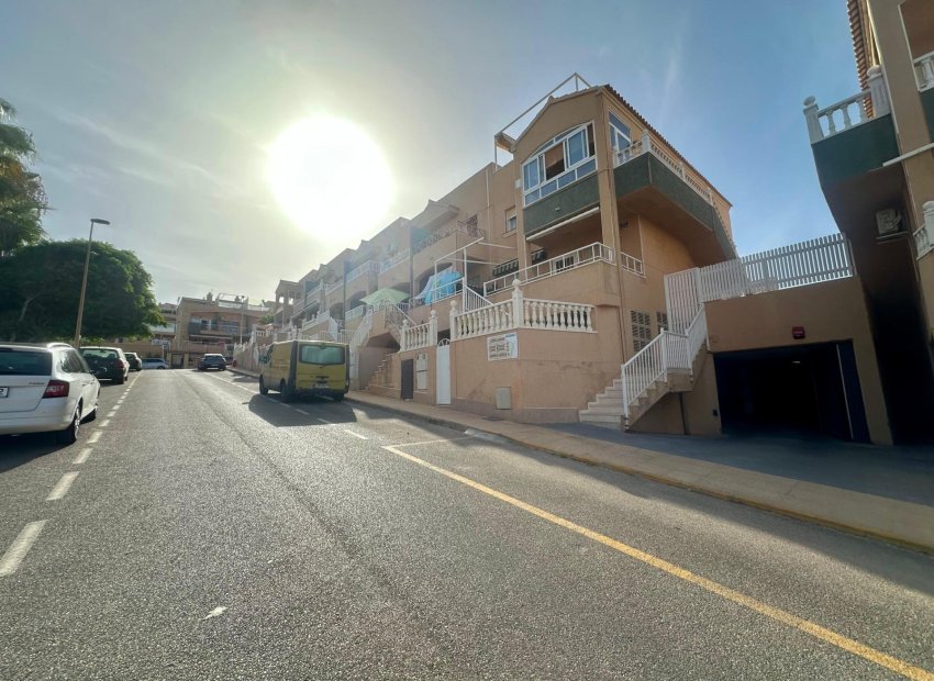 Wiederverkauf - Parkplatz / Garage - Torrevieja - Cabo cervera