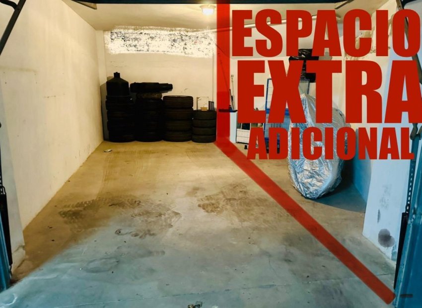 Wiederverkauf - Parkplatz/Garage - Torrevieja - La Mata