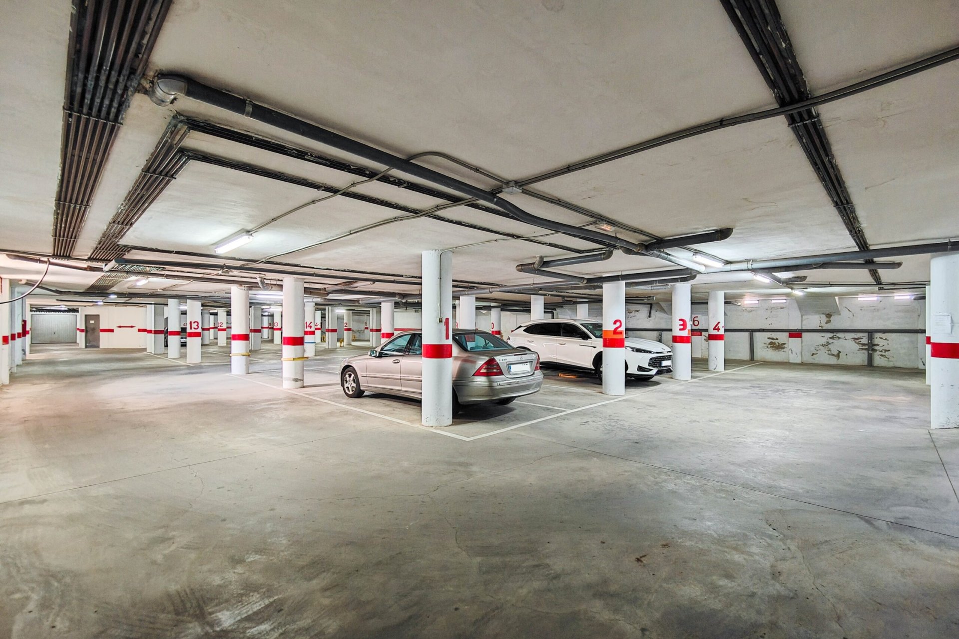 Wiederverkauf - Parkplatz / Garage - Torrevieja - Playa del Cura