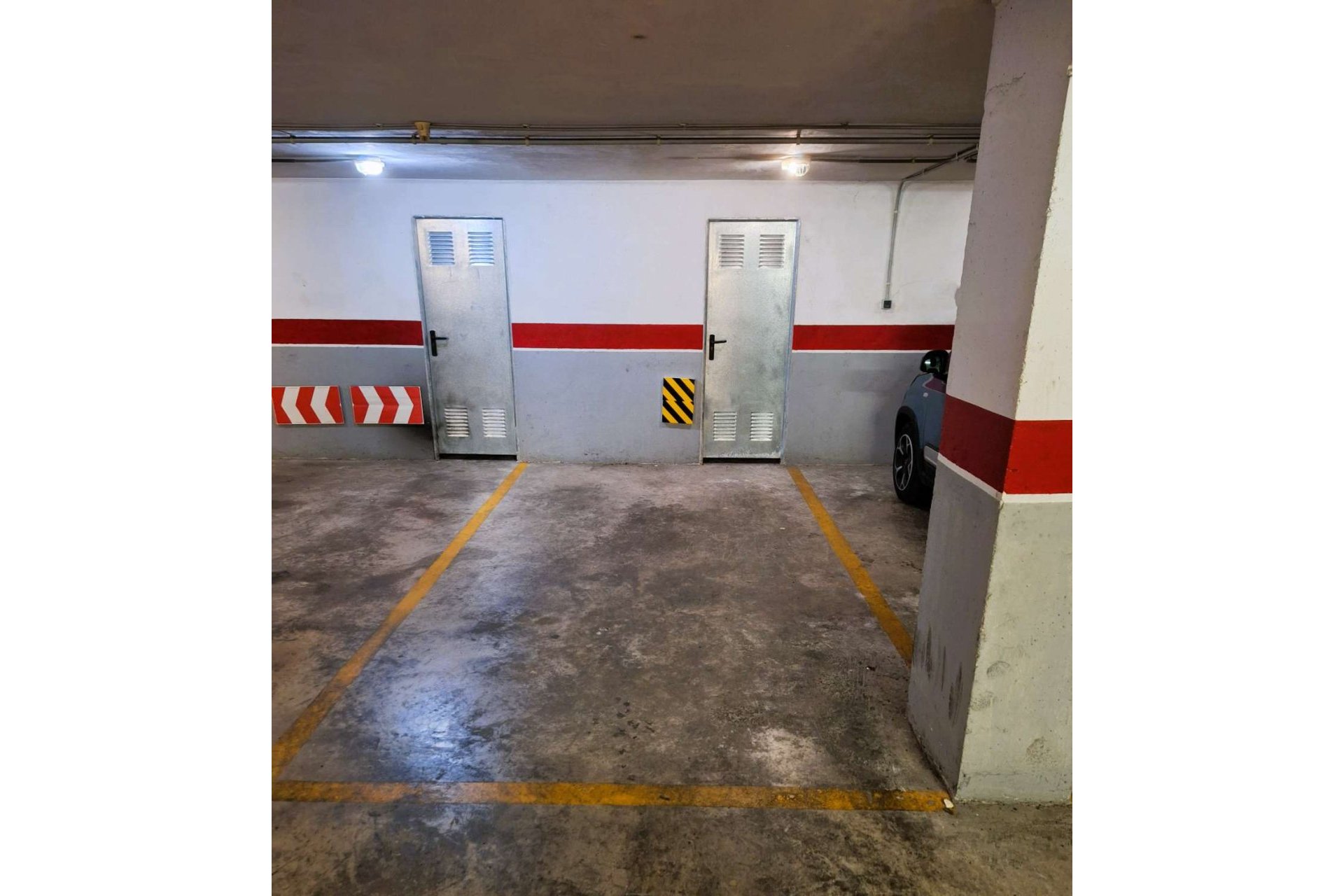 Wiederverkauf - Parkplatz / Garage - Torrevieja