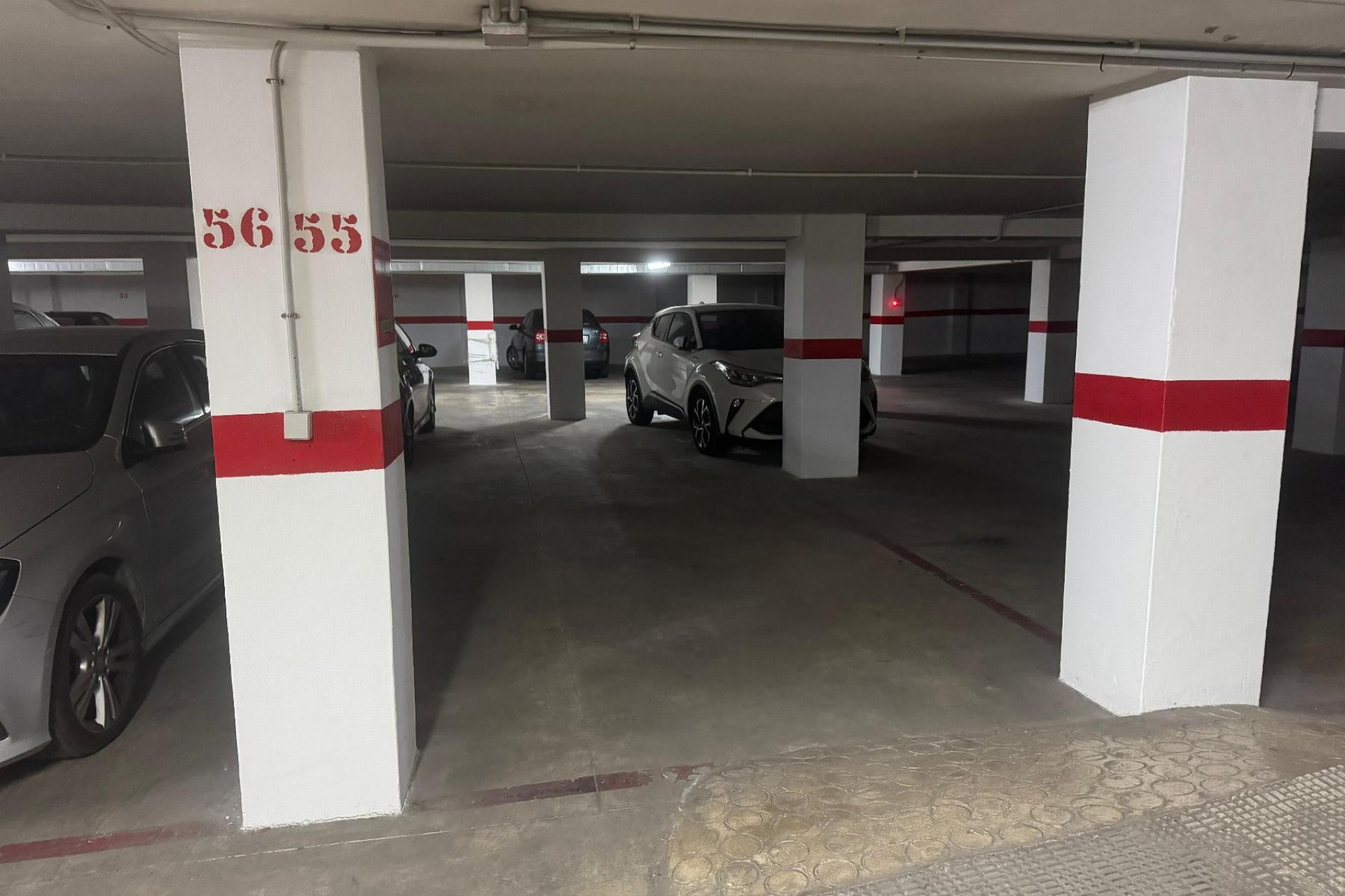 Wiederverkauf - Parkplatz - Torrevieja - Acequion