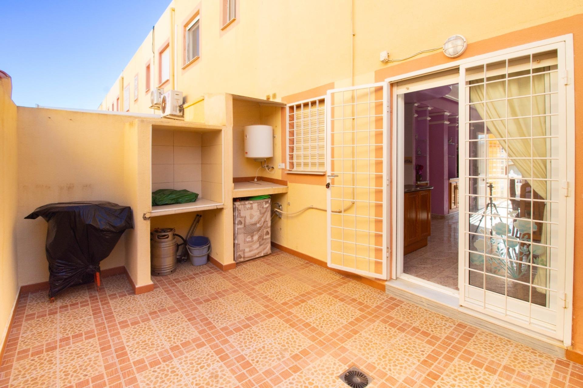 Wiederverkauf - Terraced house - Orihuela Costa - La Zenia