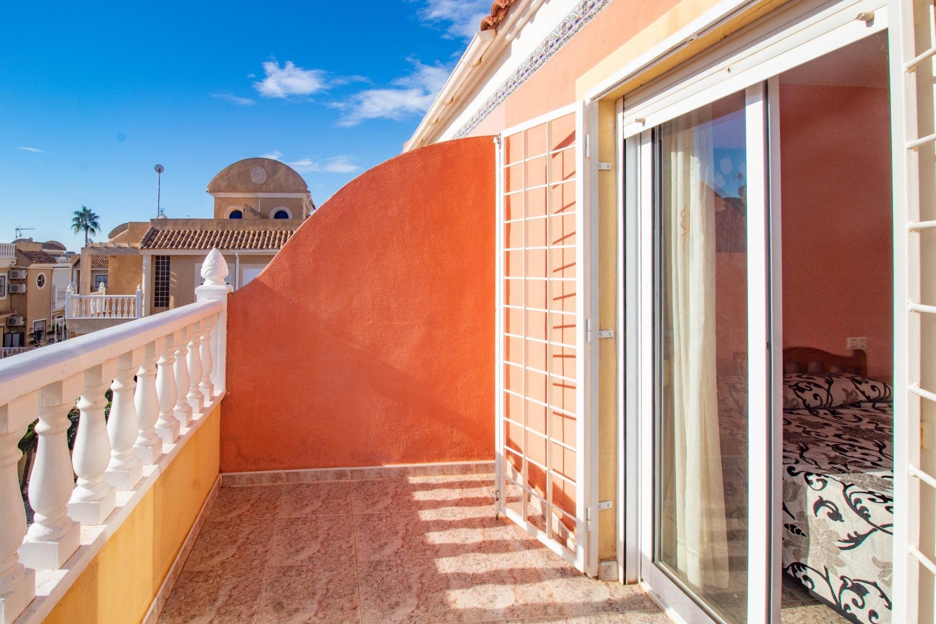 Wiederverkauf - Terraced house - Orihuela Costa - La Zenia