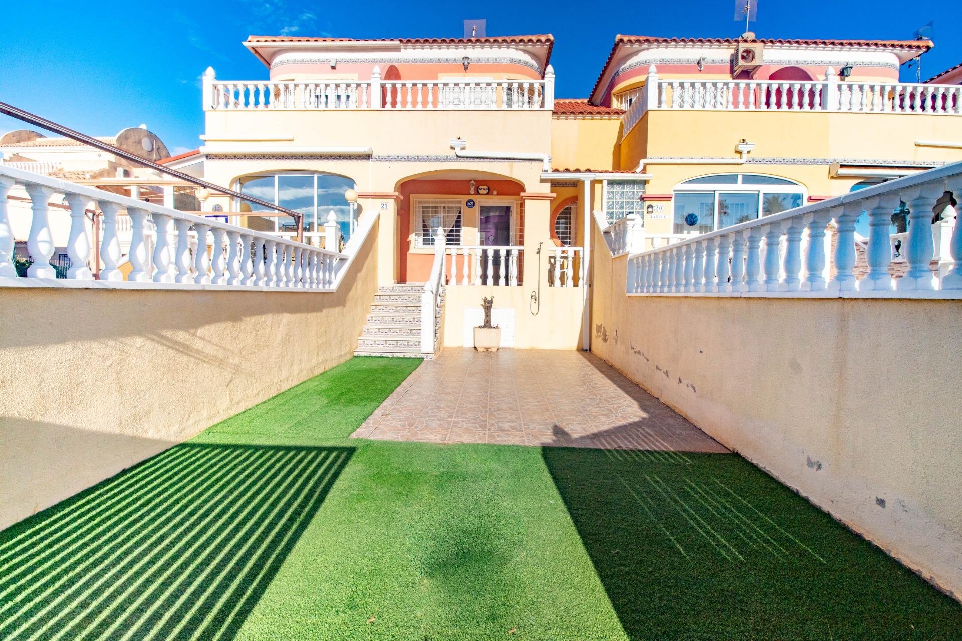 Wiederverkauf - Terraced house - Orihuela Costa - La Zenia