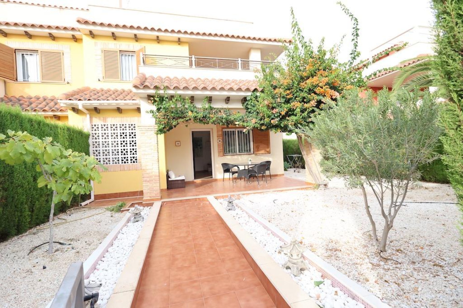 Wiederverkauf - Terraced house - Orihuela Costa - Punta Prima