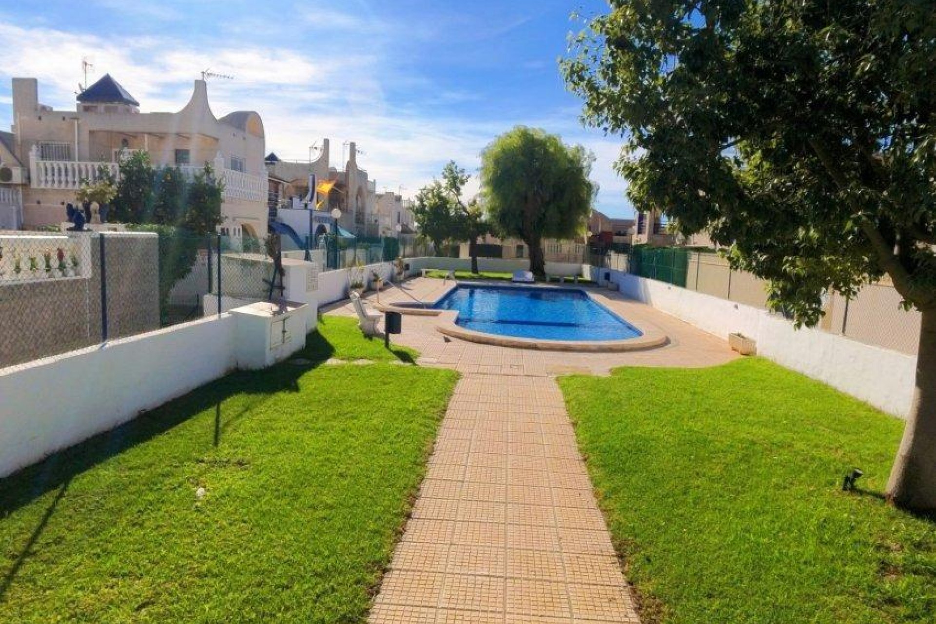 Wiederverkauf - Terraced house - Torrevieja - Carrefour