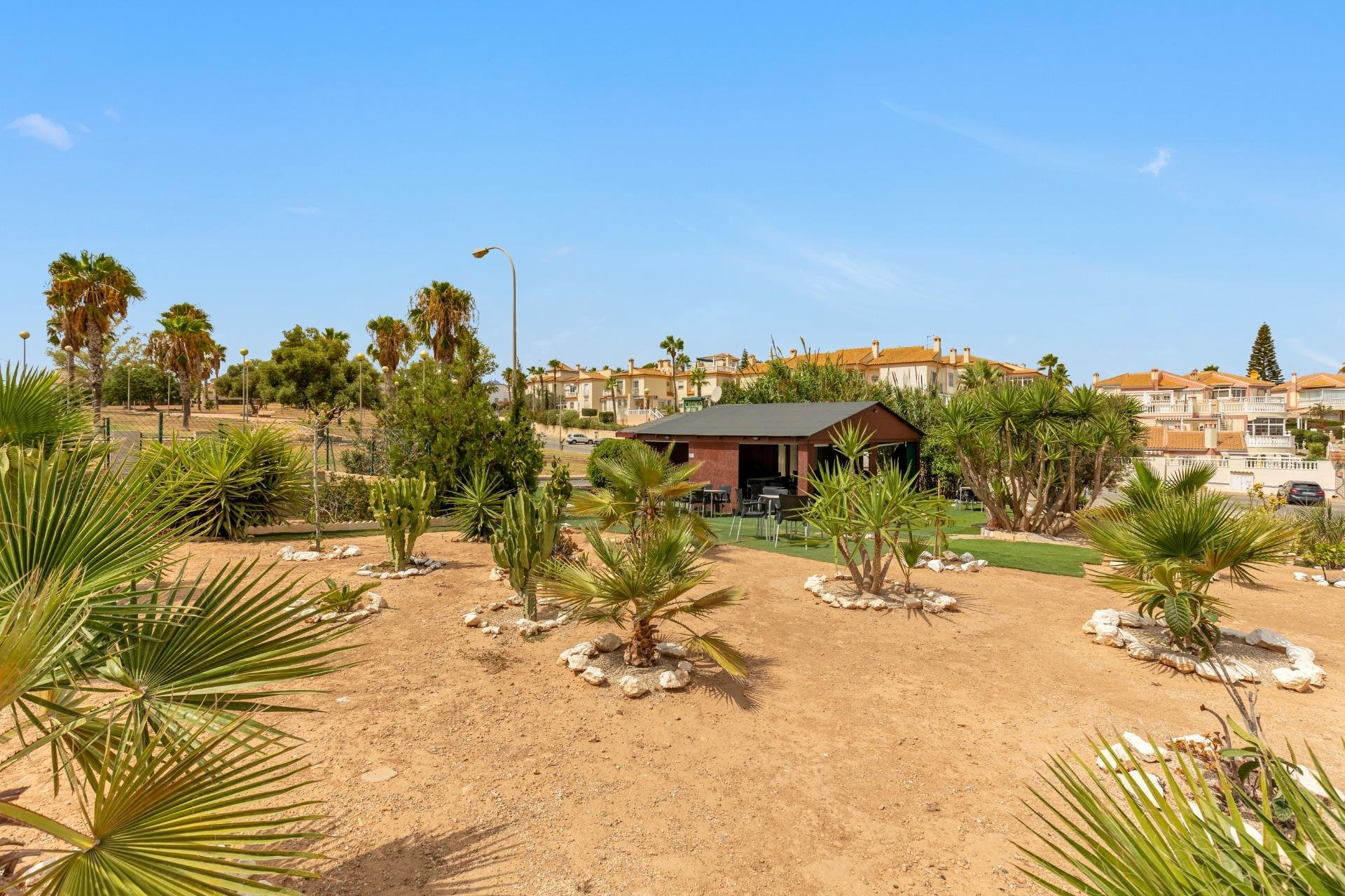 Wiederverkauf - Terraced house - Torrevieja - Los altos