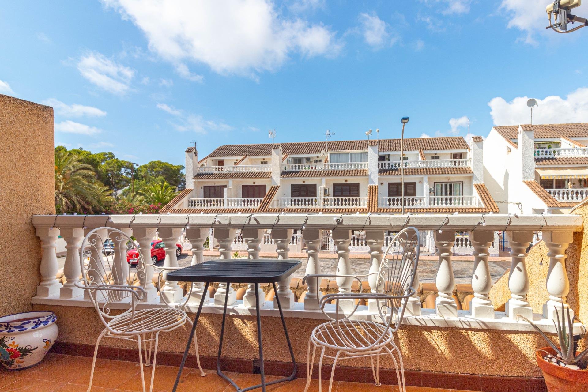 Wiederverkauf - Terraced house - Torrevieja - Los altos