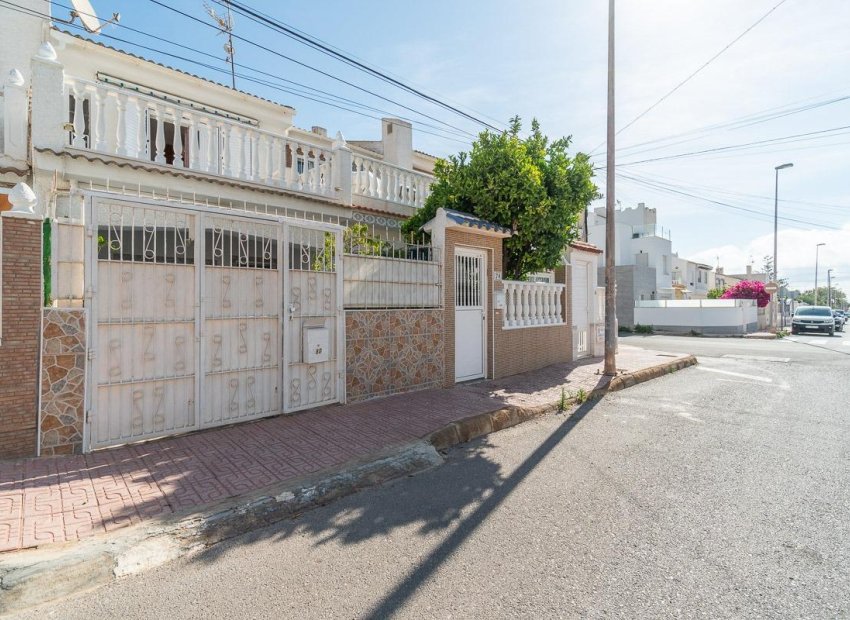 Wiederverkauf - Terraced house - Torrevieja - Los Frutales