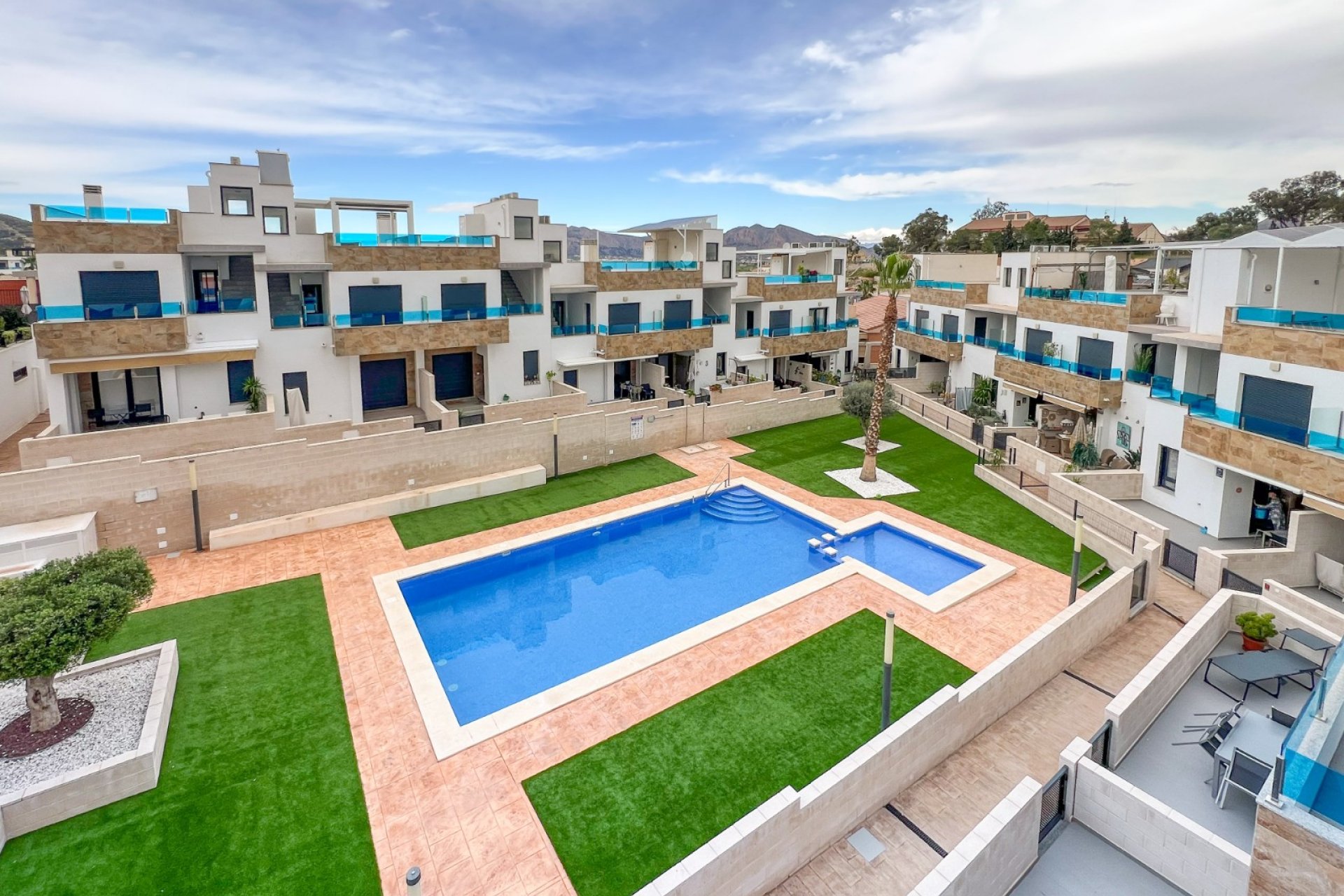 Wiederverkauf - Terrassenhaus - Bigastro