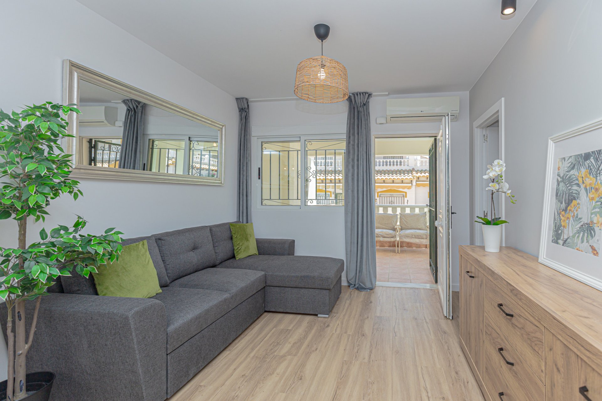 Wiederverkauf - Terrassenhaus - Los Altos