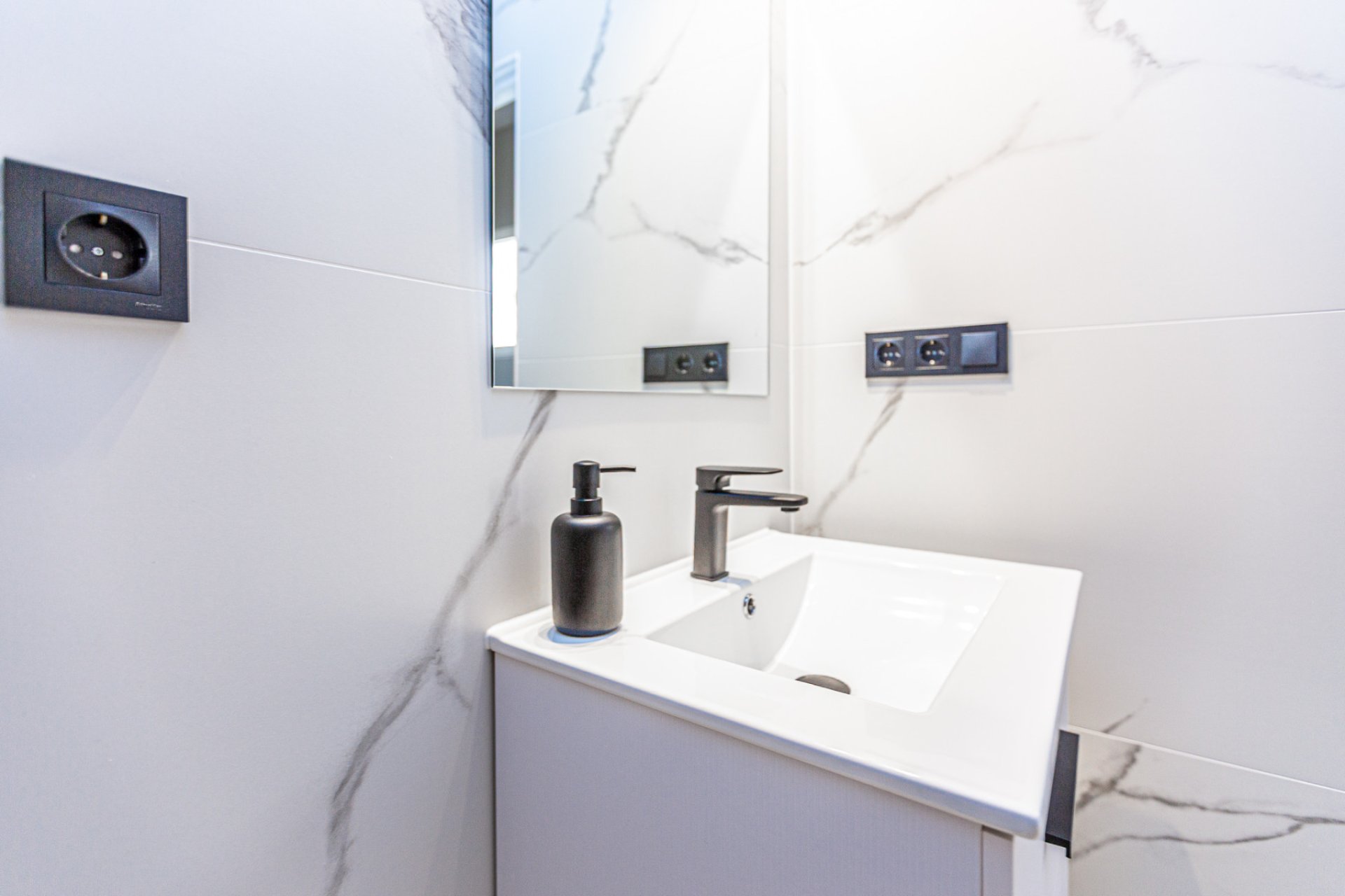 Wiederverkauf - Terrassenhaus - Los Altos