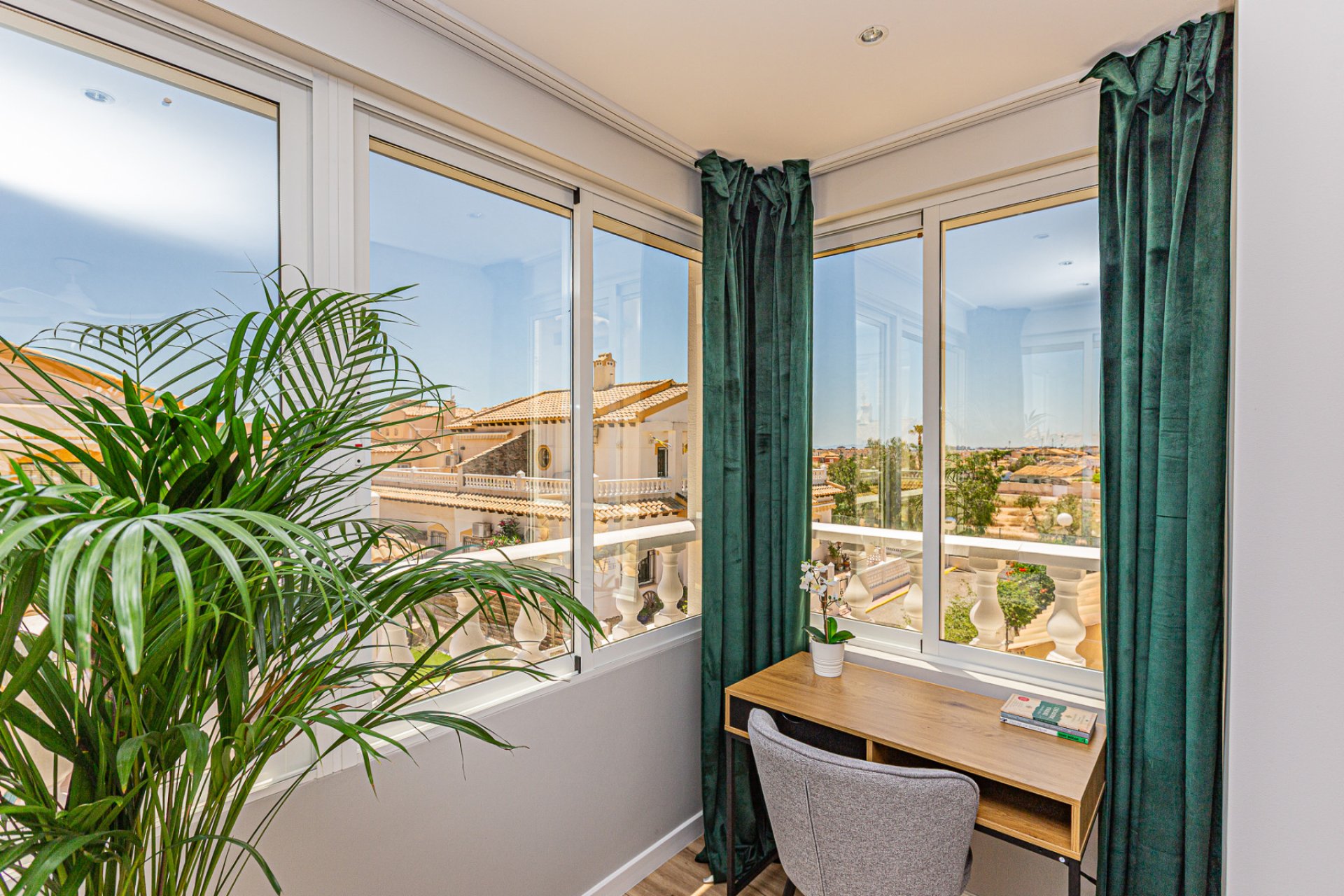 Wiederverkauf - Terrassenhaus - Los Altos