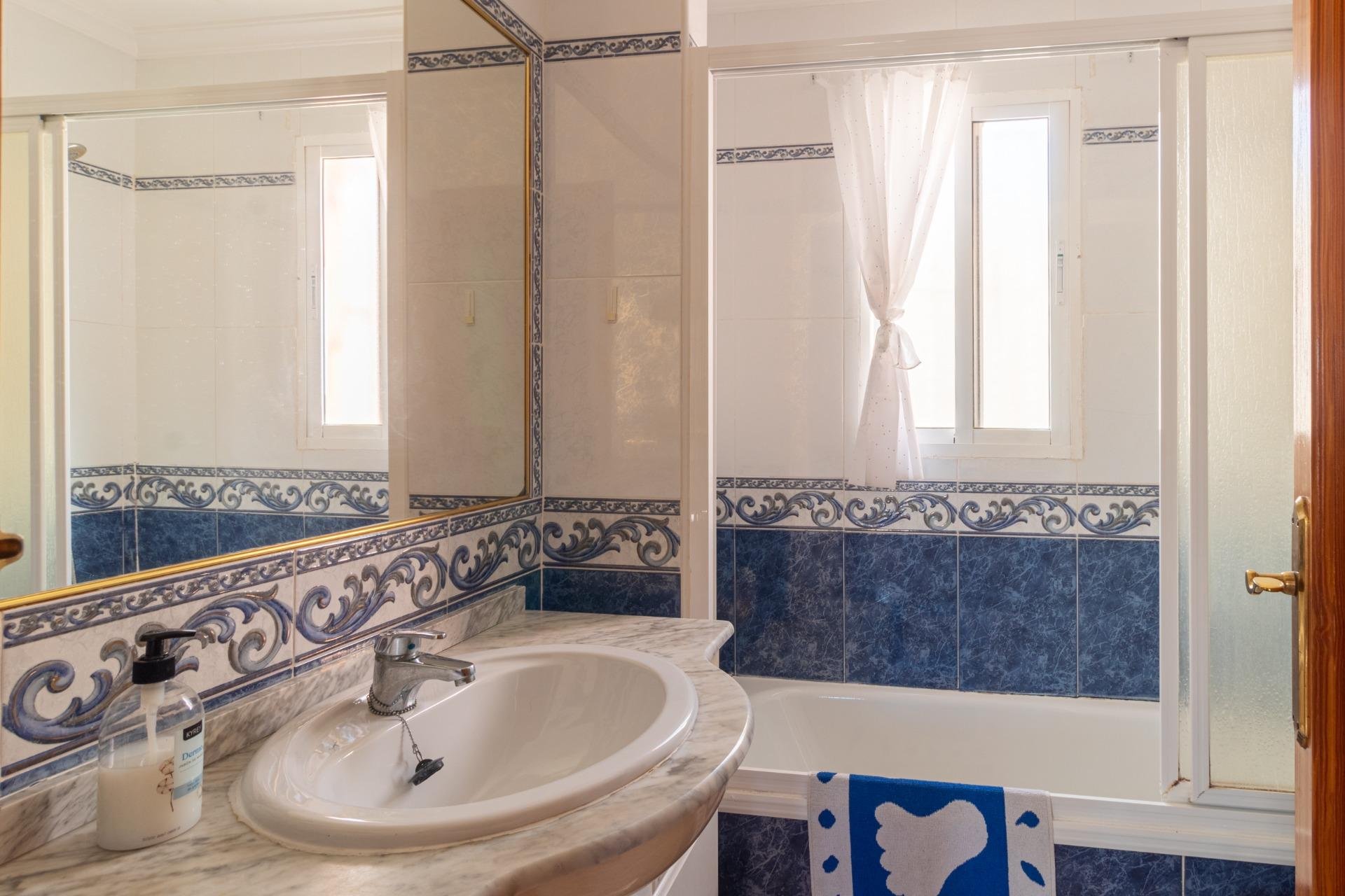 Wiederverkauf - Terrassenhaus - Orihuela Costa - La Regia