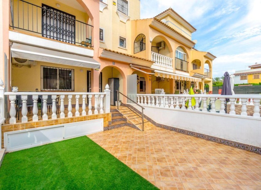 Wiederverkauf - Terrassenhaus - Orihuela Costa - Punta Prima