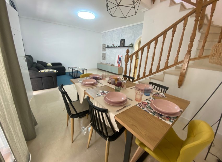 Wiederverkauf - Terrassenhaus - San Miguel de Salinas