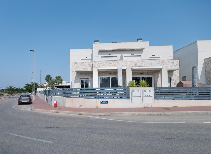 Wiederverkauf - Terrassenhaus - Torrevieja - Aguas Nuevas