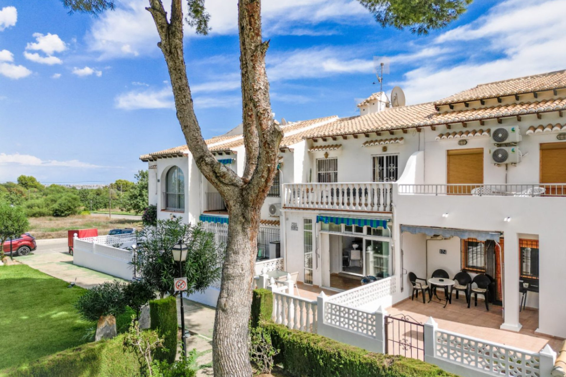 Wiederverkauf - Terrassenhaus - Torrevieja - Lago Jardín