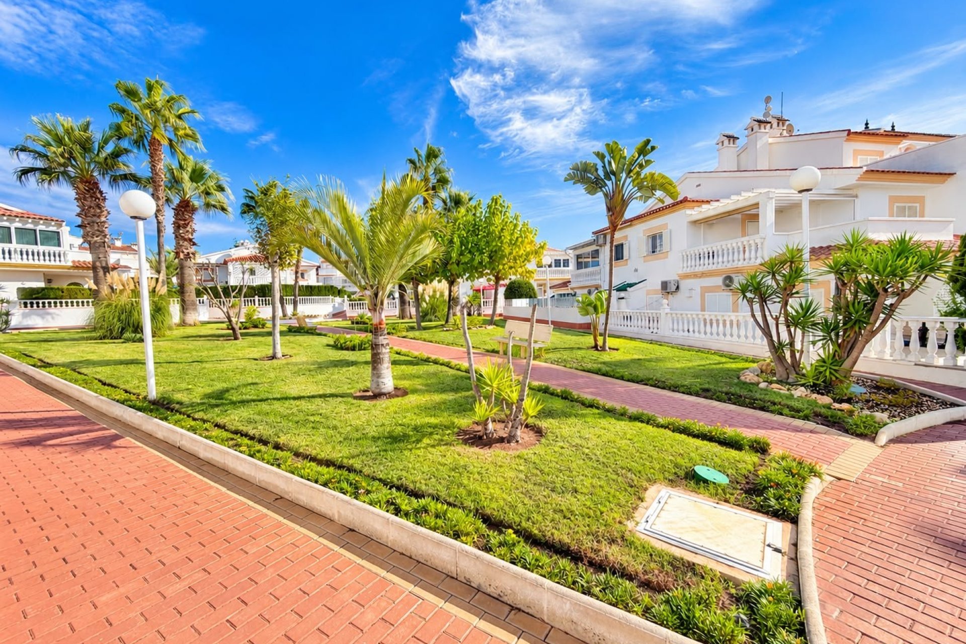 Wiederverkauf - Villa - Alicante - La Florida
