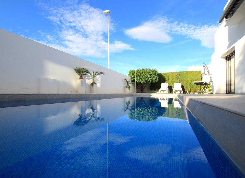 Wiederverkauf - Villa - Benijófar - Benijofar