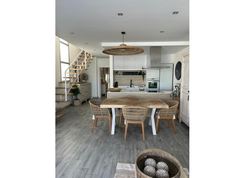 Wiederverkauf - Villa - Daya Vieja