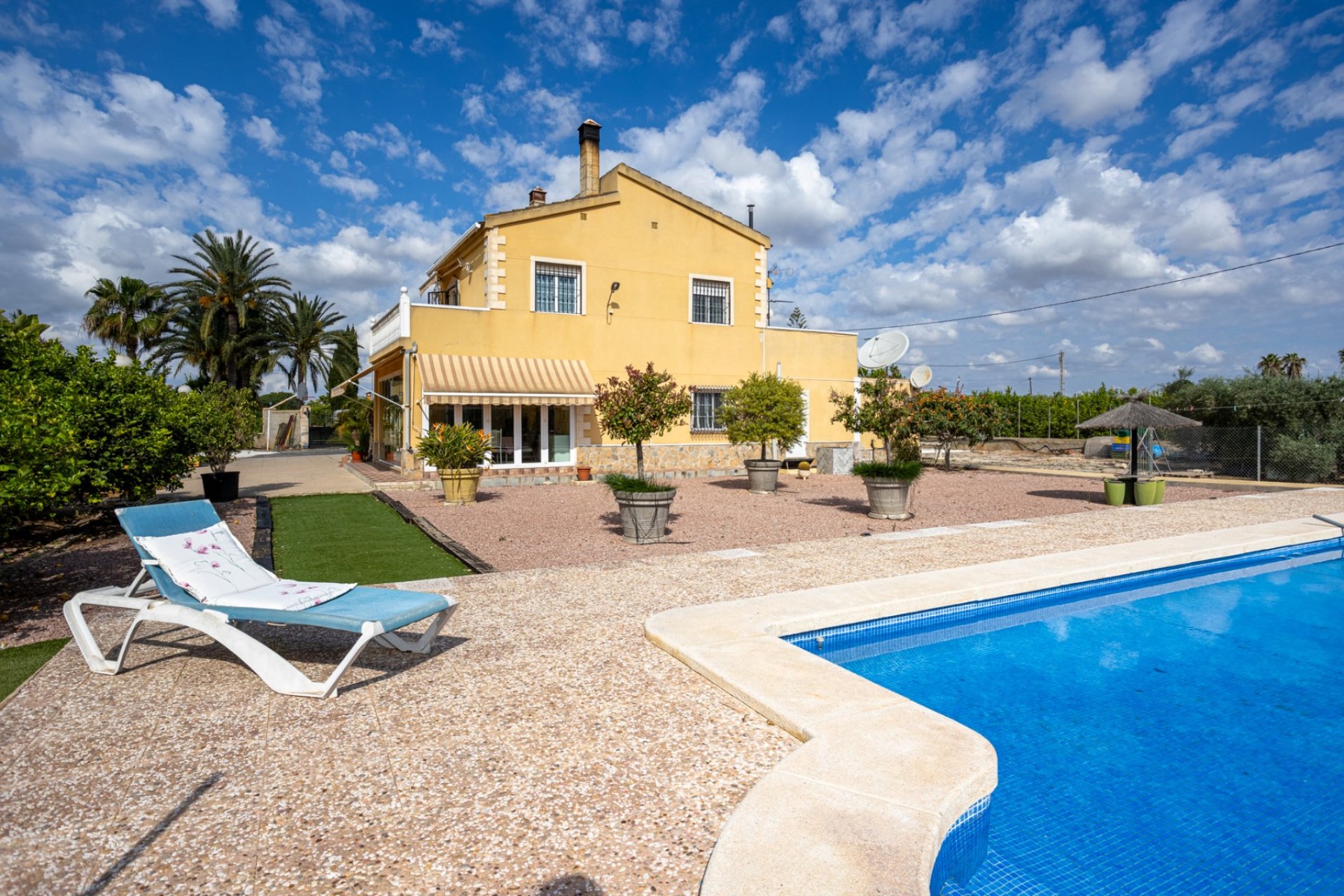 Wiederverkauf - Villa - Elche - La Hoya