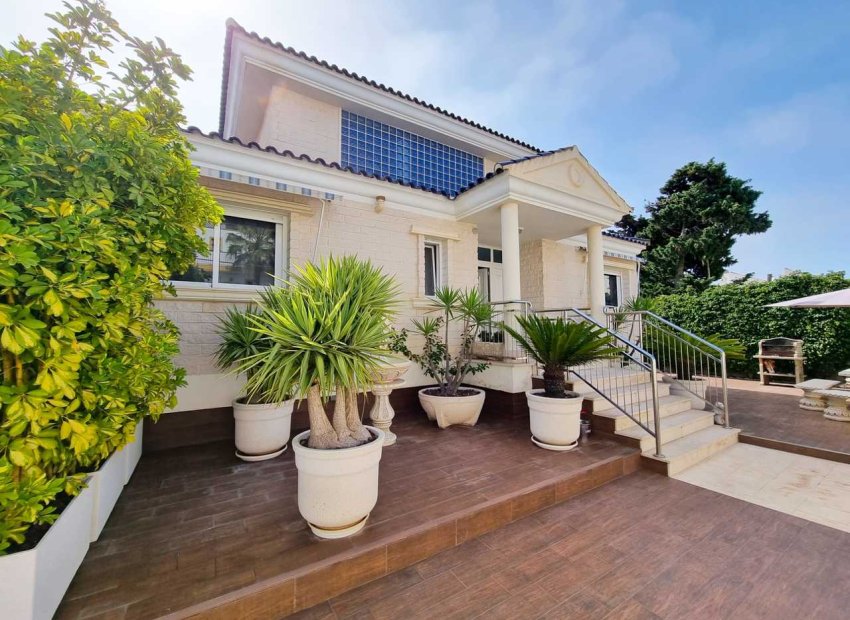 Wiederverkauf - Villa - La Mata