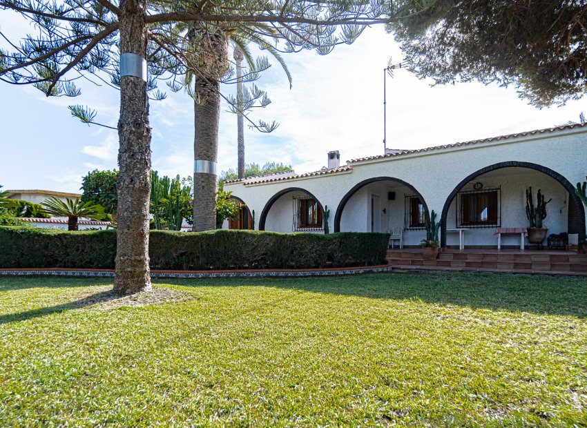 Wiederverkauf - Villa - La Zenia - Beachside