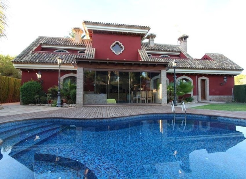 Wiederverkauf - Villa - Orihuela - Campoamor