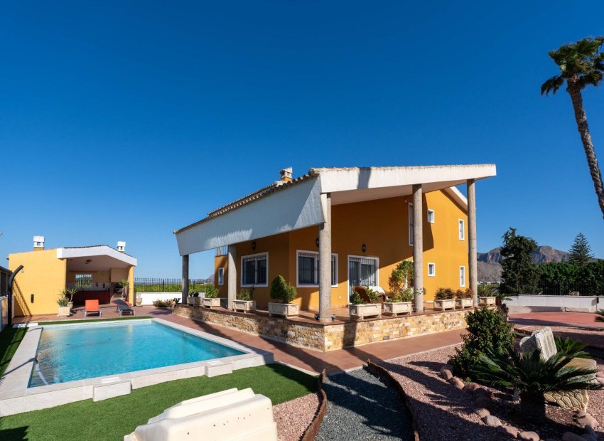 Wiederverkauf - Villa - Orihuela - Correntías Medias