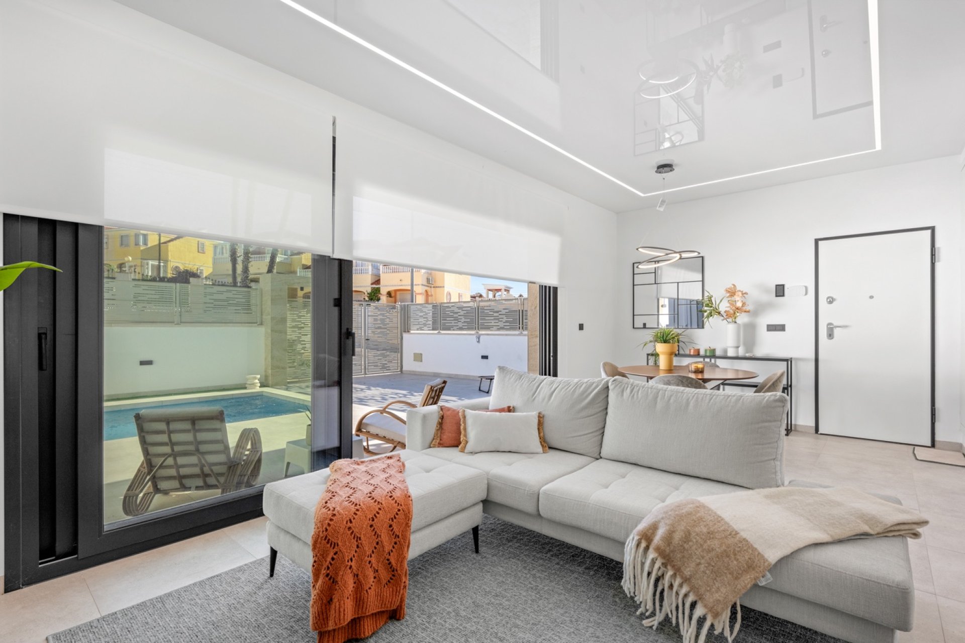 Wiederverkauf - Villa - Orihuela Costa - Blue Lagoon*