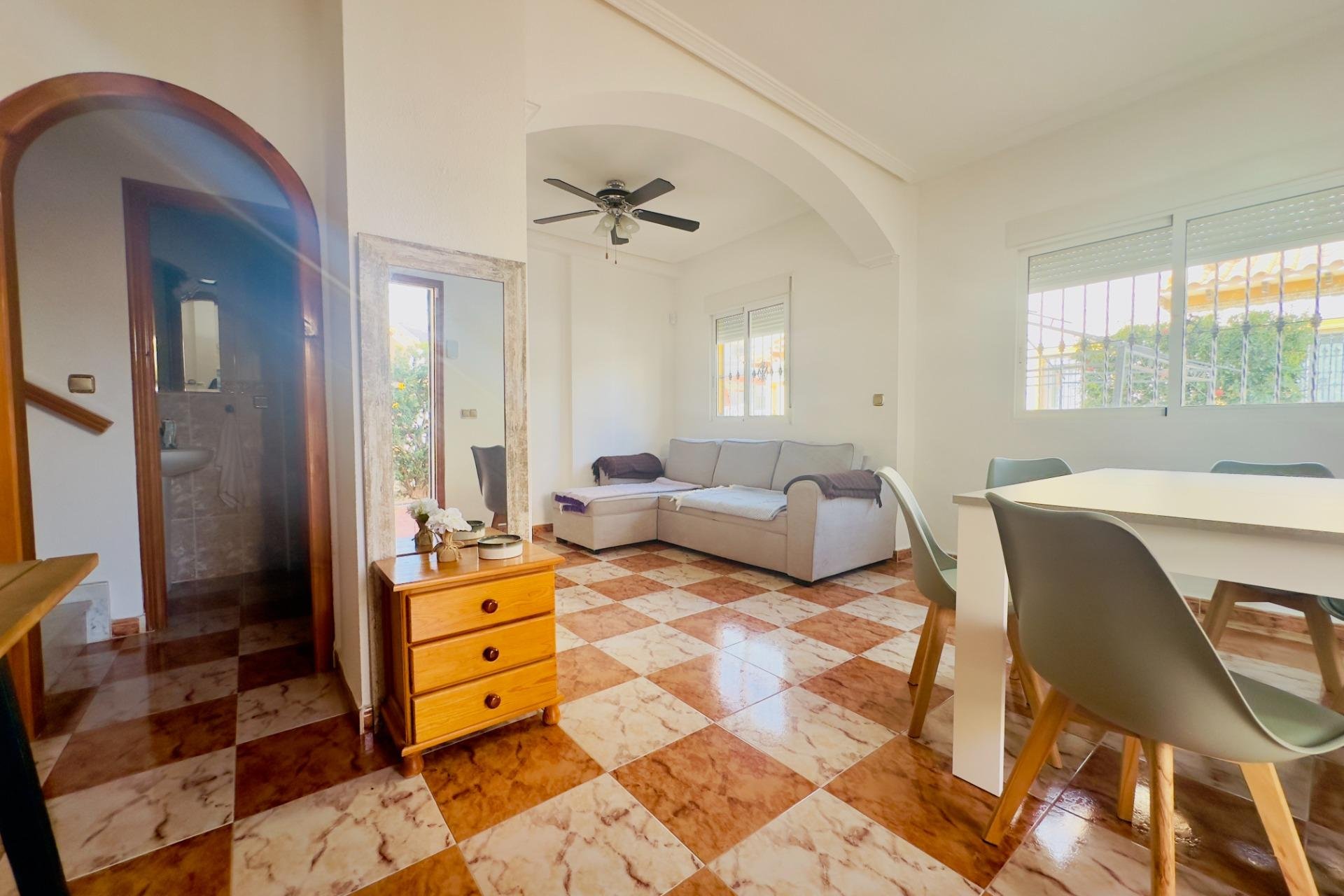 Wiederverkauf - Villa - Orihuela Costa - Cabo Roig