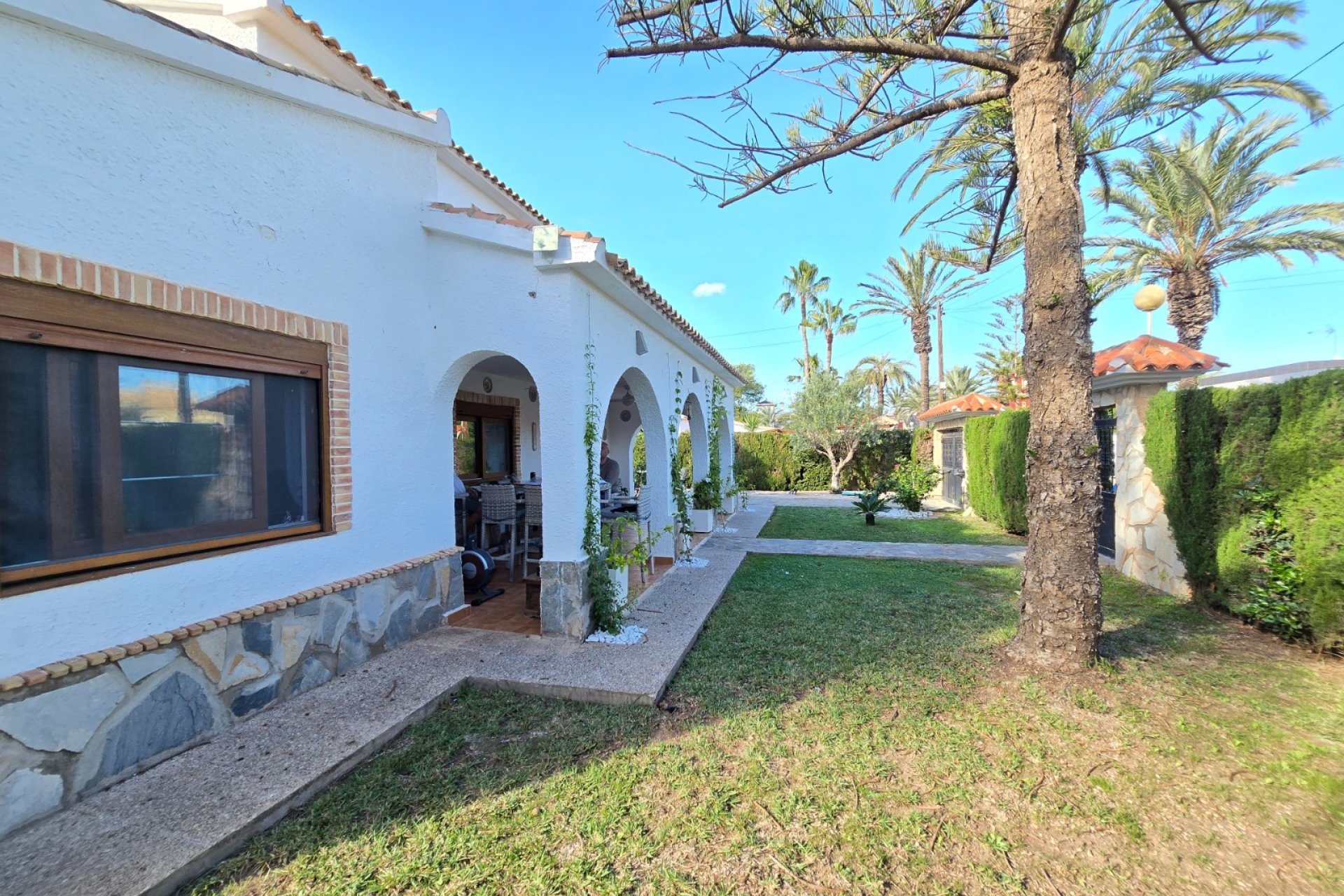 Wiederverkauf - Villa - Orihuela Costa - Cabo Roig