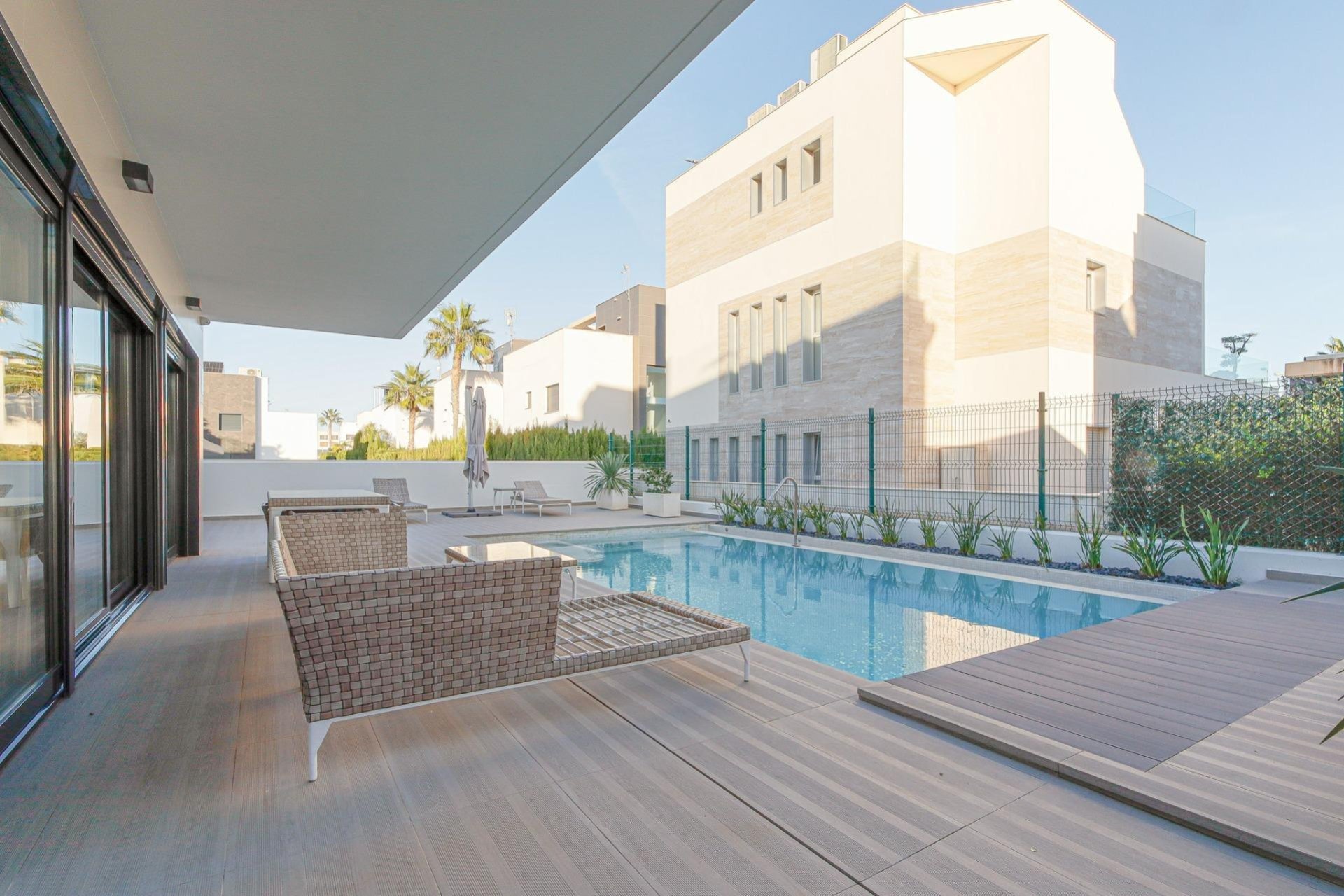 Wiederverkauf - Villa - Orihuela Costa - Campoamor
