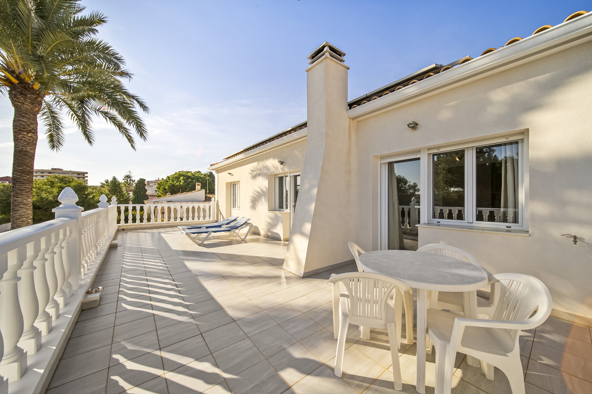 Wiederverkauf - Villa - Orihuela Costa - La Zenia