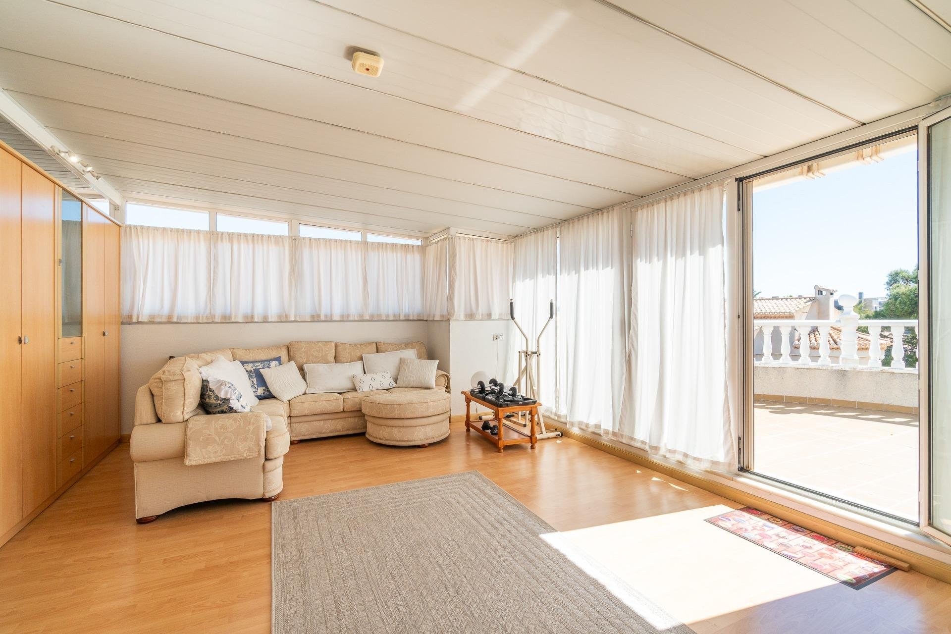 Wiederverkauf - Villa - Orihuela Costa - La Zenia