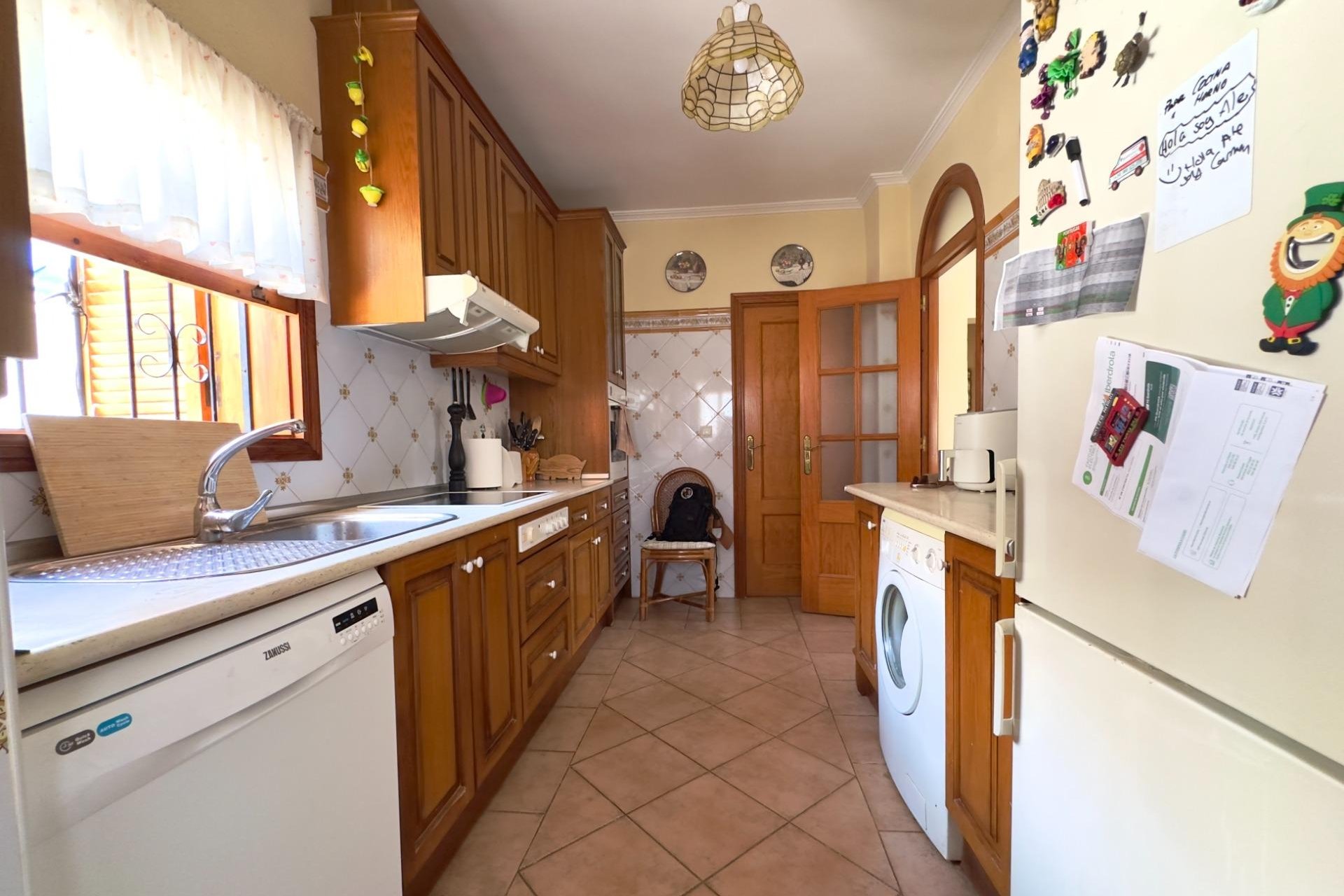 Wiederverkauf - Villa - Orihuela Costa - La Zenia