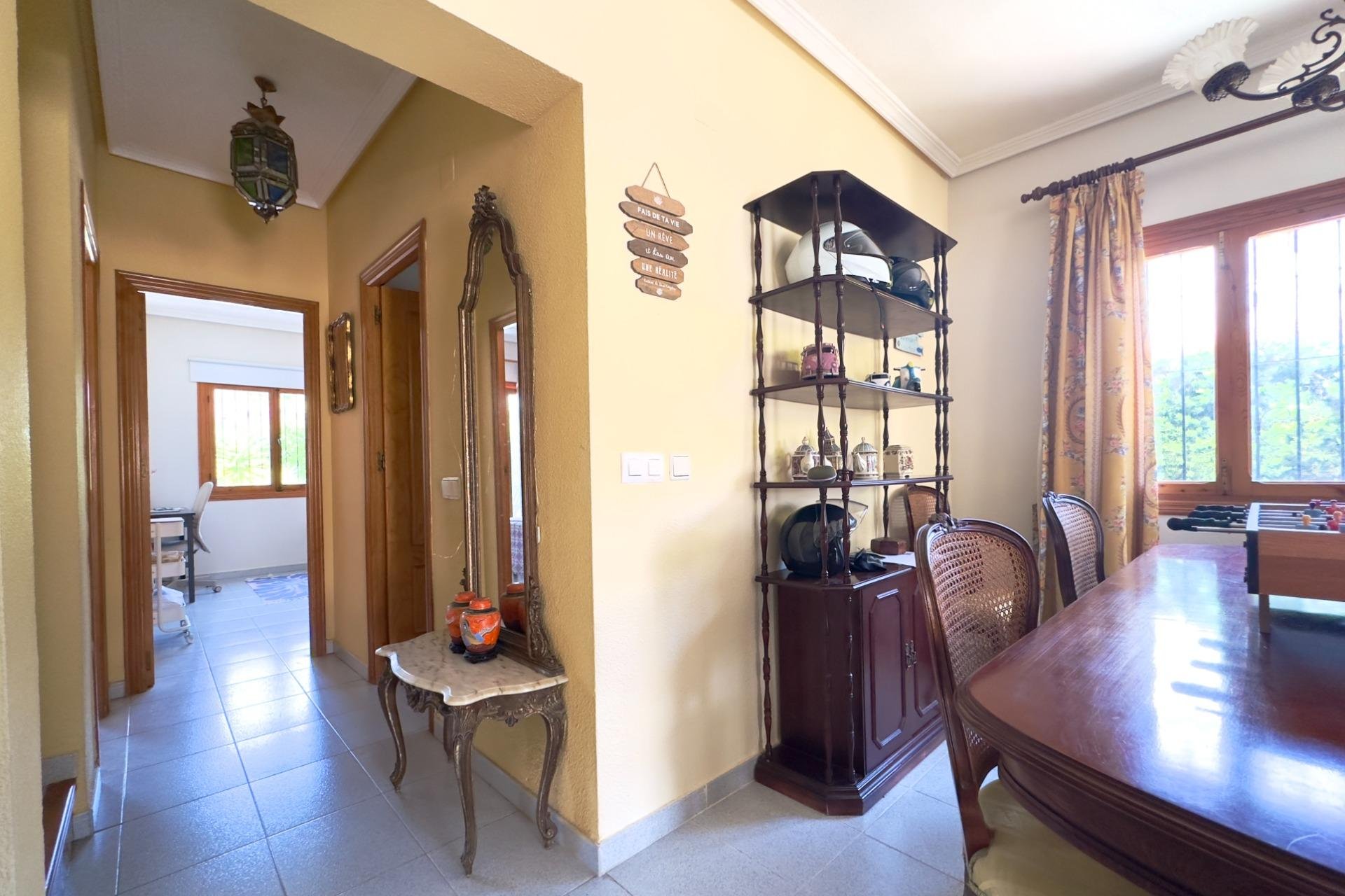 Wiederverkauf - Villa - Orihuela Costa - La Zenia