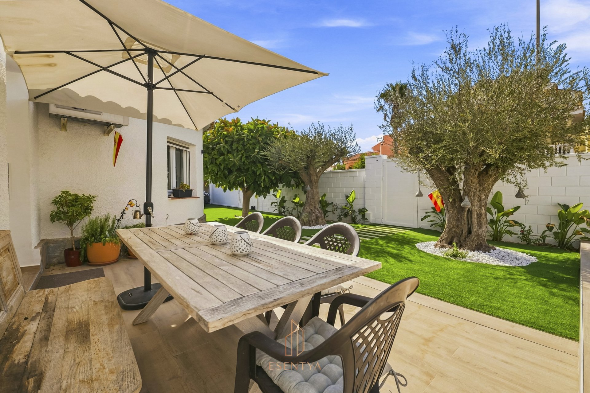 Wiederverkauf - Villa - Orihuela Costa - La Zenia